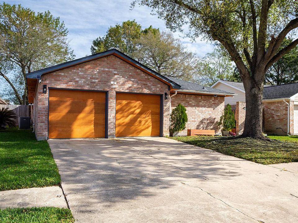 1st image of 20906 Park Ridge Ct