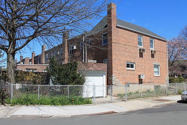 2nd image of 6186 77th St