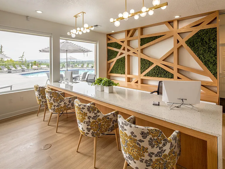 Arbor Heights — Photo 16