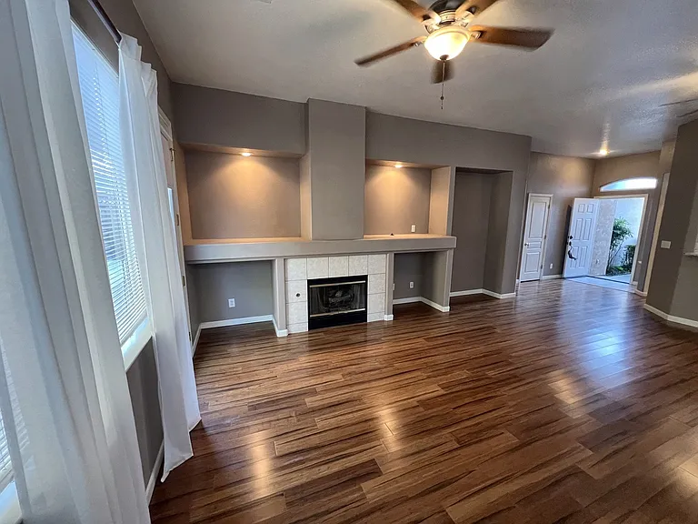 1850 Exeter Dr — Photo 8
