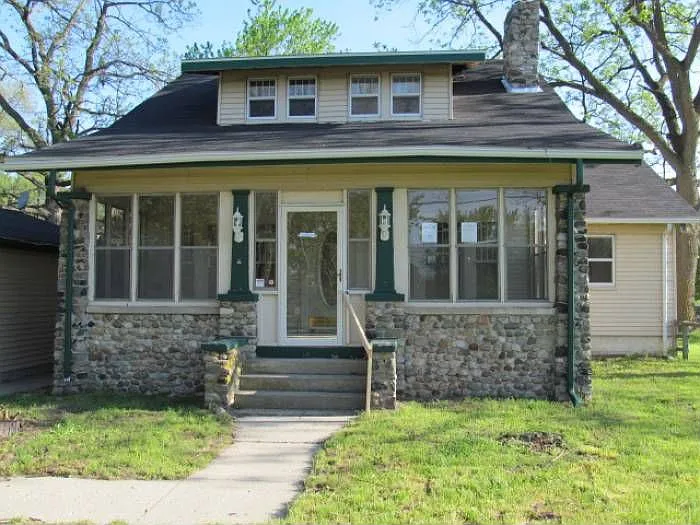 3313 Grange Hall Rd photo 1