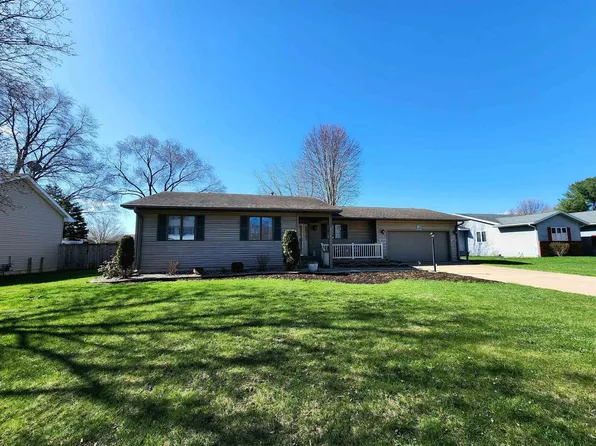 916 Vicki Drive, Tomah, WI 54660