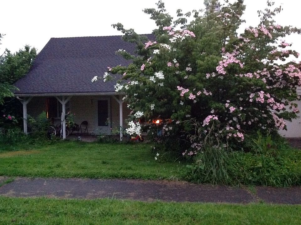 2nd image of 4407 Regal St