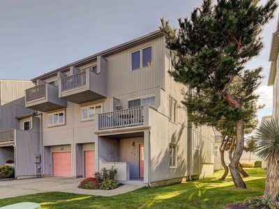416 Sea Horse Rd, Brigantine, NJ, 08203