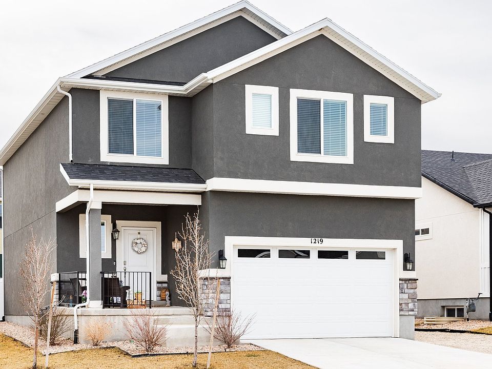 1st image of 1219 S Raintree Ln