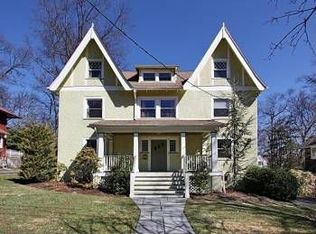 35 Ridgewood Ter, Maplewood, NJ 07040