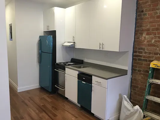 Rented by CPG Residential LLC | media 12