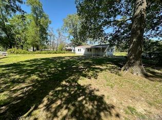 1021 S Center St, Lonoke, AR 72086