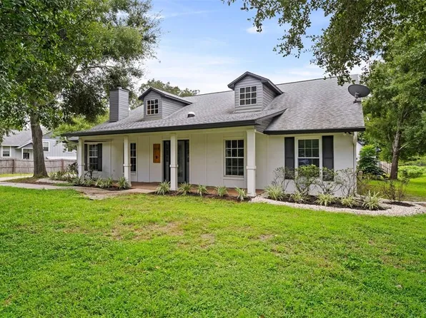 410 E Henschen Ave, Oakland, FL 34760