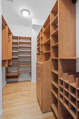 Rented by Douglas Elliman | media 20