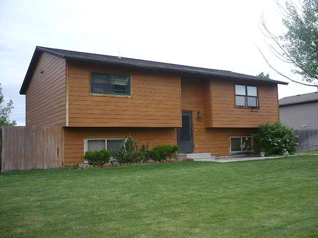 1st image of 3775 E King St