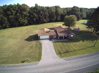6227 Grassy Meadows Rd, Alderson, WV 24910