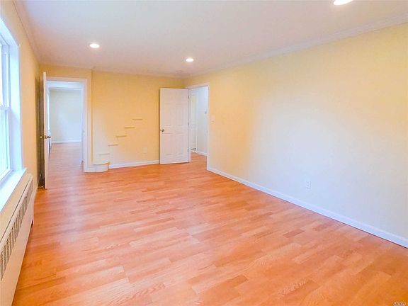 3rd image of 252 Covert St