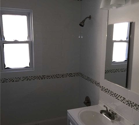5th image of 7127 252nd St