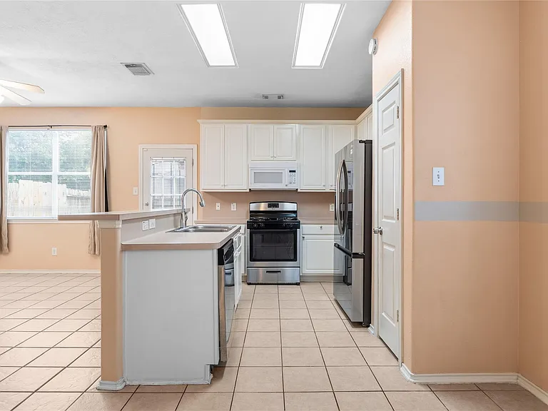 3318 Palston Bend Ln — Photo 6