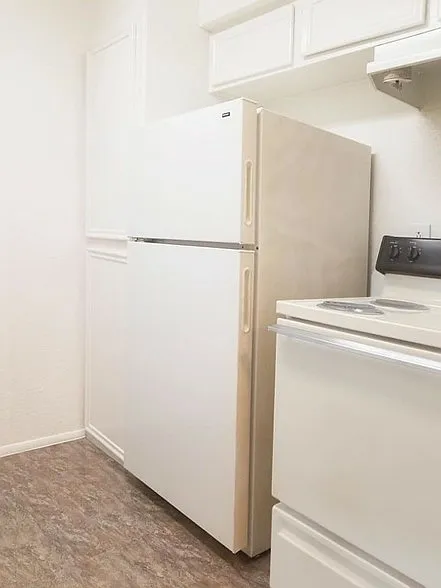 Cedar Bluff Apartments — Photo 3