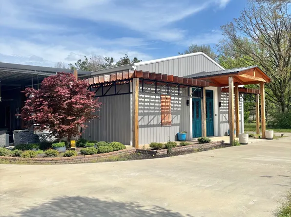 978 Highway 51 S, Grenada, MS 38901