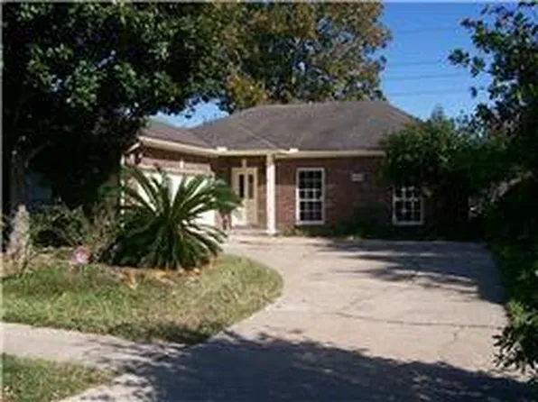 4824 Whispering Falls Dr, Houston, TX 77084