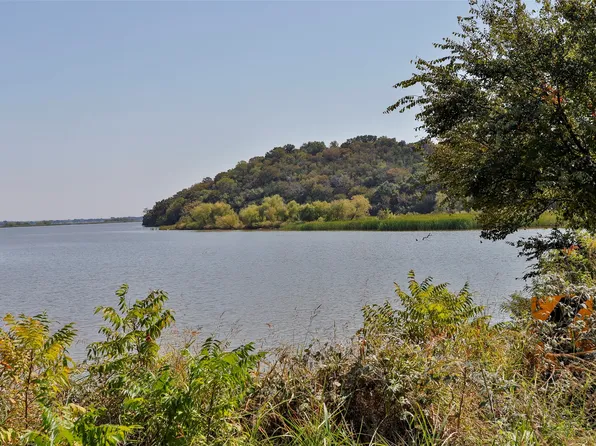 3730 Blueberry Ct, Granbury, TX 76048