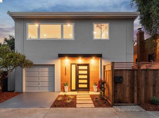 2824 Wallace St, Berkeley, CA 94702