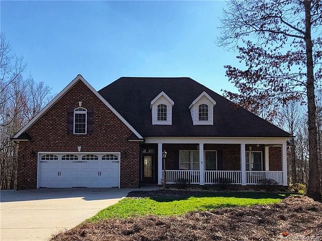 1st image of 236 Donsdale Dr