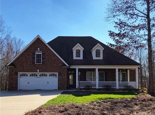 236 Donsdale Dr, Statesville, NC 28625