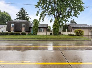 800 Cooper Foster Park Rd, Amherst, OH 44001