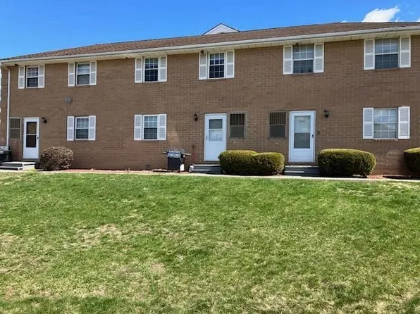 315 Elmwood Dr #315, Hudson, NH 03051