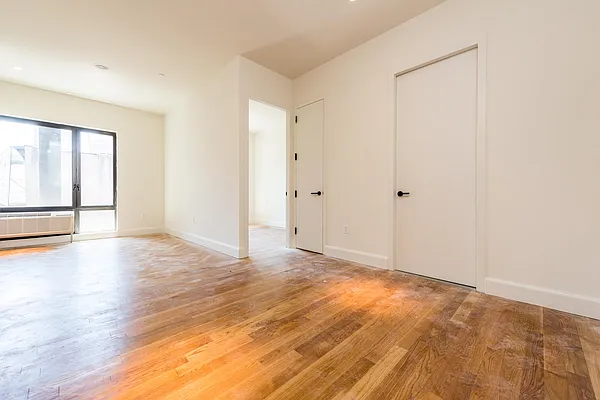 Rented by Nooklyn NYC LLC | media 58