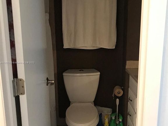 3rd image of 17180 SW 94th Ave APT 702