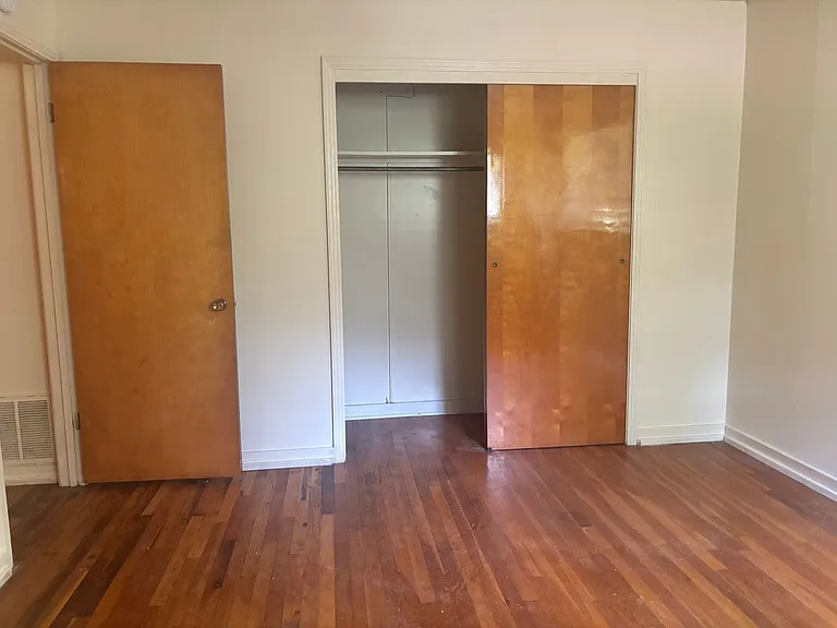 1022 Garden Park Dr — Photo 7