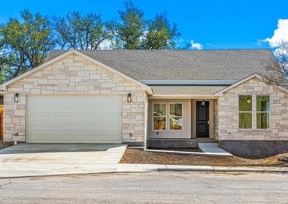 301 Bow Dr