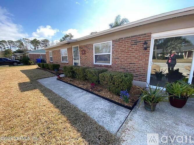 1st image of 8 Starfish Ct