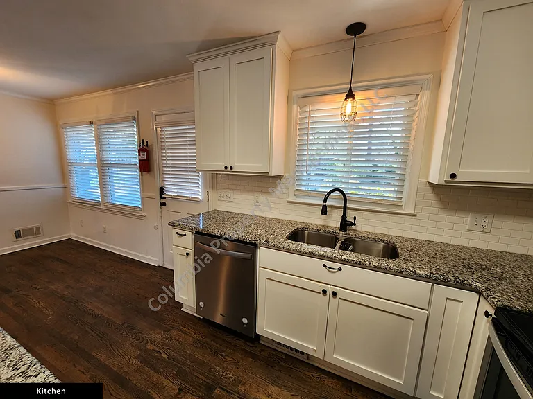 3040 Forest Dr — Photo 9