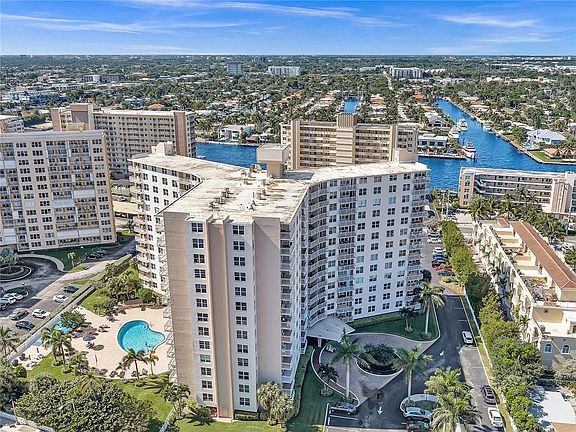 2nd image of 301 N Ocean Boulevard #1110