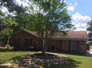 7653 Crescent Dr, Columbus, GA 31909