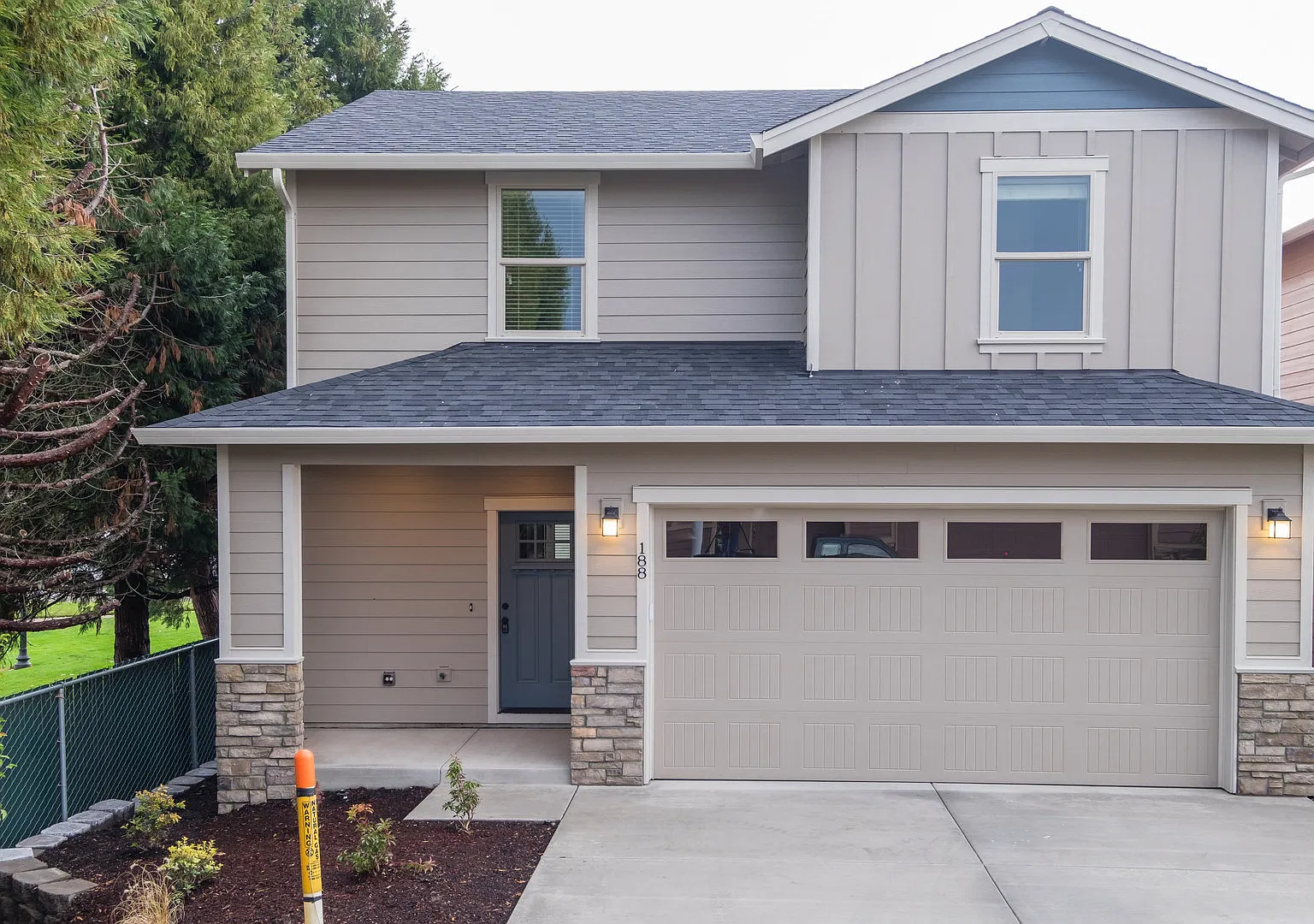 4 Bedroom 2.5 Bath — Photo 1