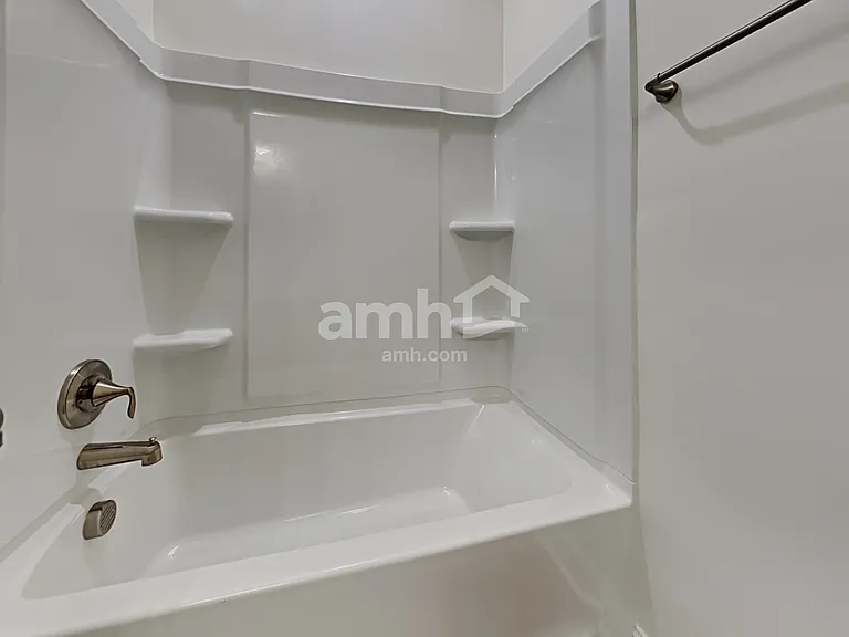 403 Ronter Ct — Photo 16