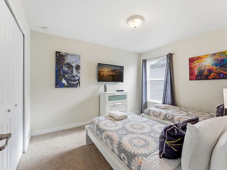 Kings Castle Cir — Photo 33