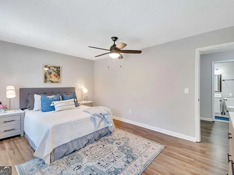 4521 Coopers Creek Cir SE — Photo 18