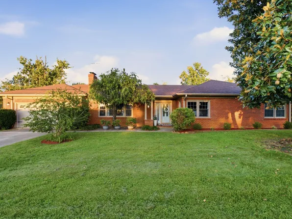 113 Longview Dr, Richmond, KY 40475