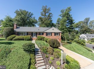3450 N Venice St, Arlington, VA 22207