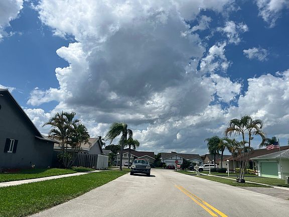 5th image of 10321 Welleby Isles Ln