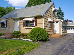 198 Chestnut Hill Ave, Waterbury, CT 06704