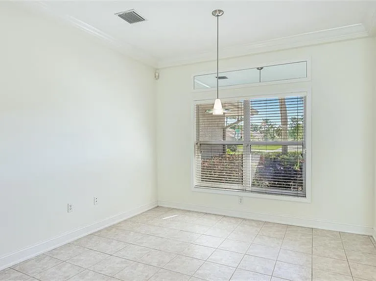 534 Oak Bay Dr — Photo 12