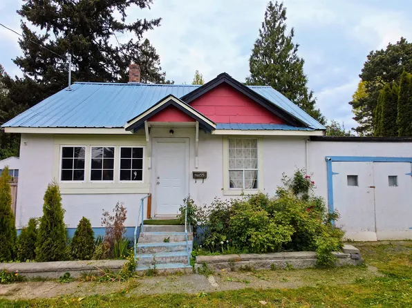 46155 Lewis Ave, Chilliwack, BC V2P 3E2