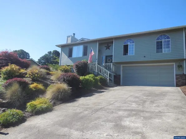 455 Sunwood Dr NW, Salem, OR 97304