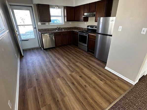 900 S 2nd St #D5b05a59c