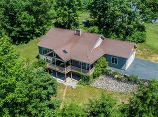 399 Falmouth Rd, Falmouth, ME 04105