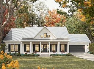 986 W Ward St, Goliad, TX 77963